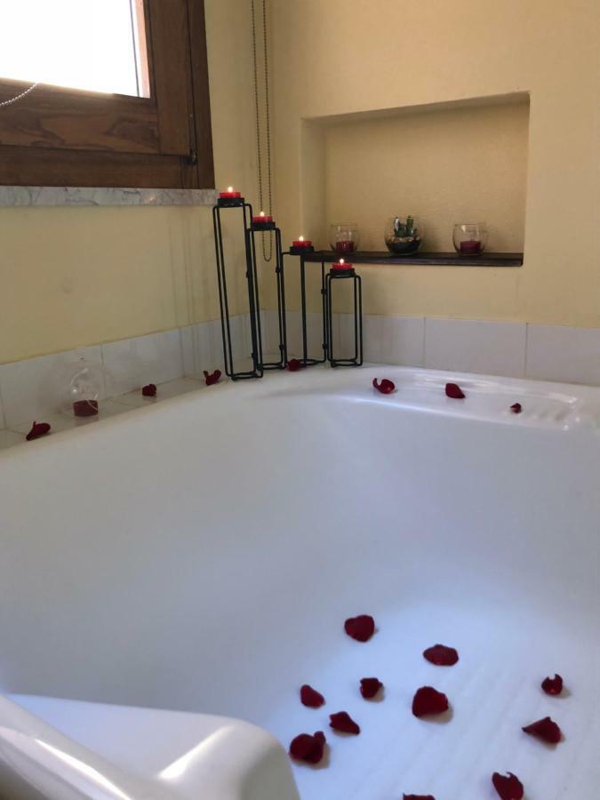 Romantic Suite Canelles Кальяри Экстерьер фото