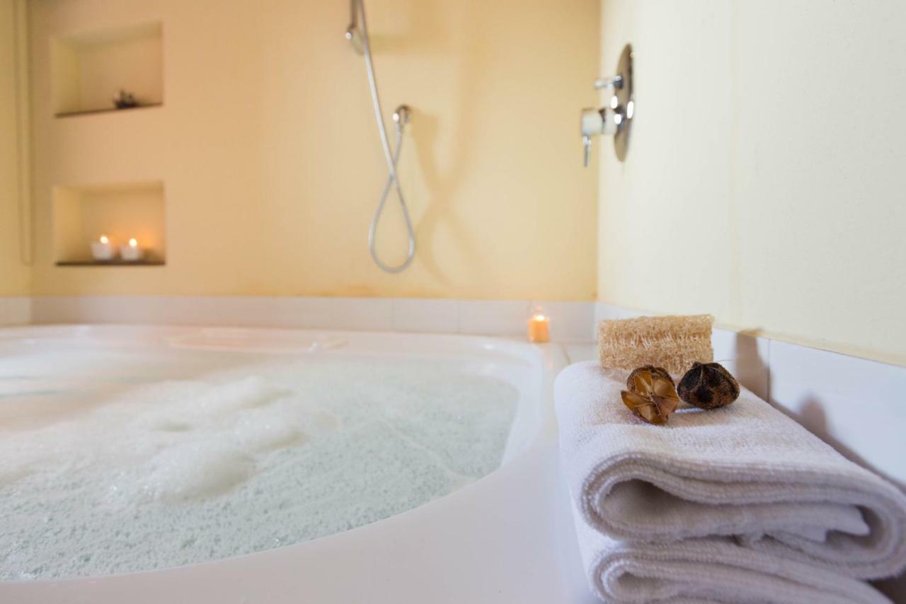 Romantic Suite Canelles Кальяри Экстерьер фото